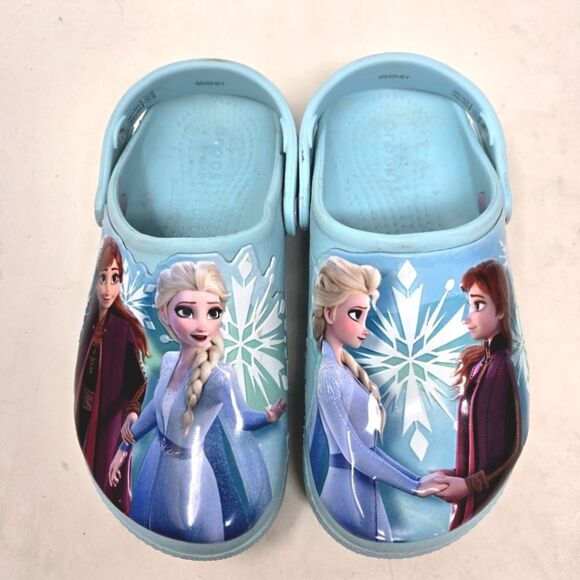 CROCS Disney Frozen II Clogs Girls J2 Ice Blue Slip On Shoes Iconic Comfort - Picture 1 of 10